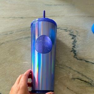 24 oz Starbucks water bottle with straw